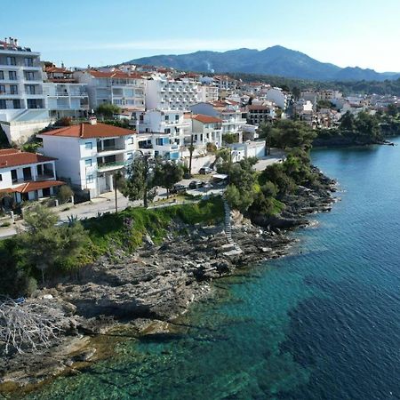Anemos Seaside Apartment Neos Marmaras Extérieur photo